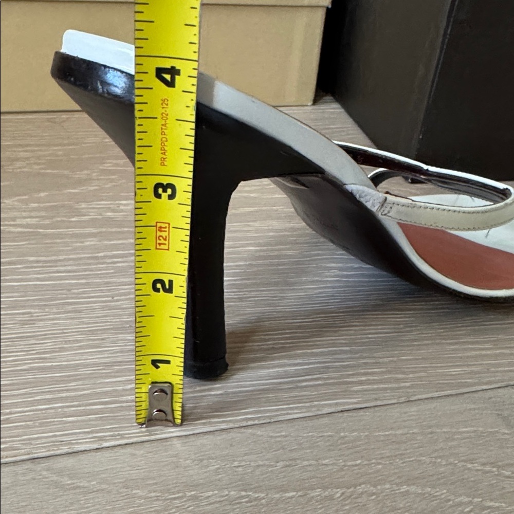 Gucci Cream/white Leather Square-Toe Slide Heels with Pink Insole - Picture 11 of 11